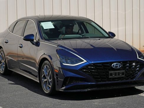 Used 2021 Hyundai Sonata SEL w/ Convenience Package FWD image 48
