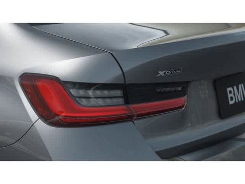 New 2026 BMW 330i xDrive Sedan w/ Premium Package AWD/4WD image 8