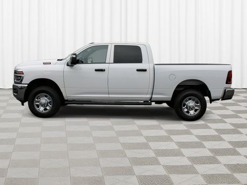 New 2026 RAM 2500 Tradesman image 34
