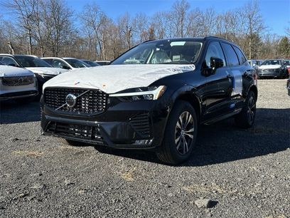 New 2025 Volvo XC60 B5 Core