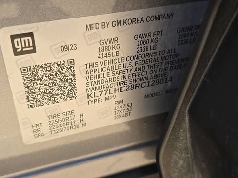 Used 2024 Chevrolet Trax LT w/ Driver Confidence Package FWD image 34