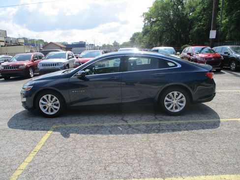 Used 2019 Chevrolet Malibu LT FWD image 9