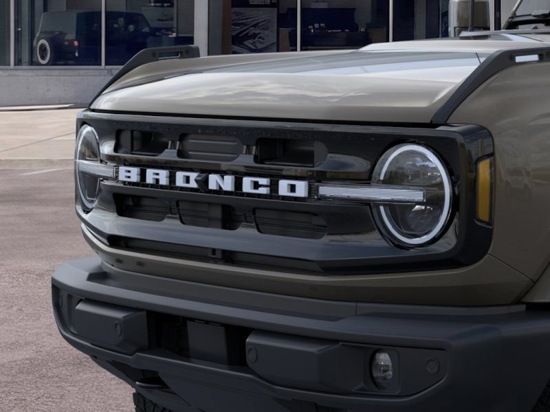 New 2026 Ford Bronco Outer Banks AWD/4WD image 19