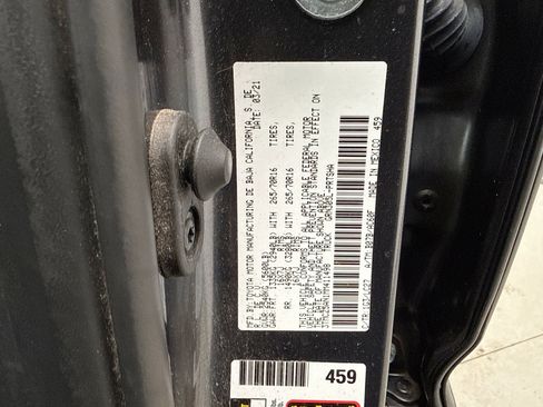 Used 2021 Toyota Tacoma TRD Off-Road w/ TRD Premium Off Road Package image 12