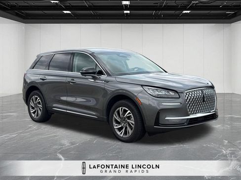 Certified 2024 Lincoln Corsair AWD w/ Equipment Group 101A image 7