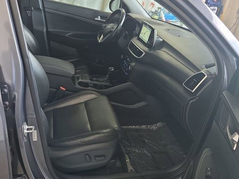 Used 2021 Hyundai Tucson Ultimate FWD image 3