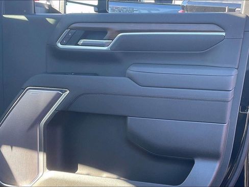 New 2026 Chevrolet Silverado 3500 High Country w/ High Country Premium Package AWD/4WD image 26