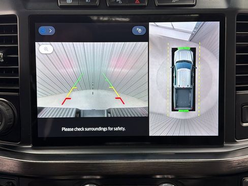 Used 2024 Ford F250 Lariat w/ Lariat Ultimate Package image 33