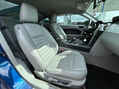 Used 2007 Ford Mustang GT Premium image 12