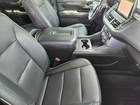 Used 2021 GMC Yukon SLT w/ SLT Premium Package RWD image 14