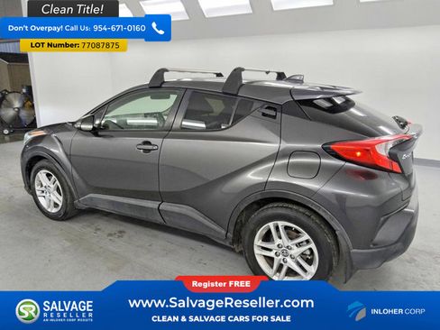 Used 2020 Toyota C-HR LE image 3