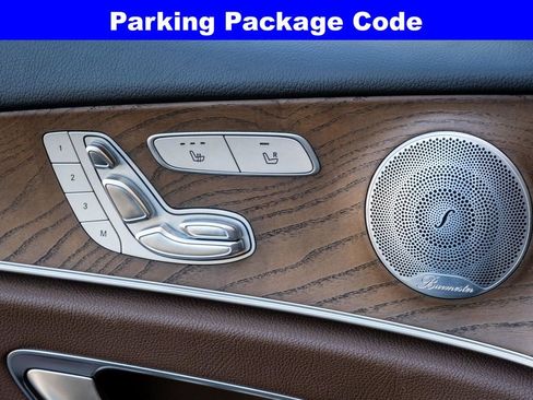Used 2018 Mercedes-Benz E 300 4MATIC w/ Premium 3 Package (Q03) image 13