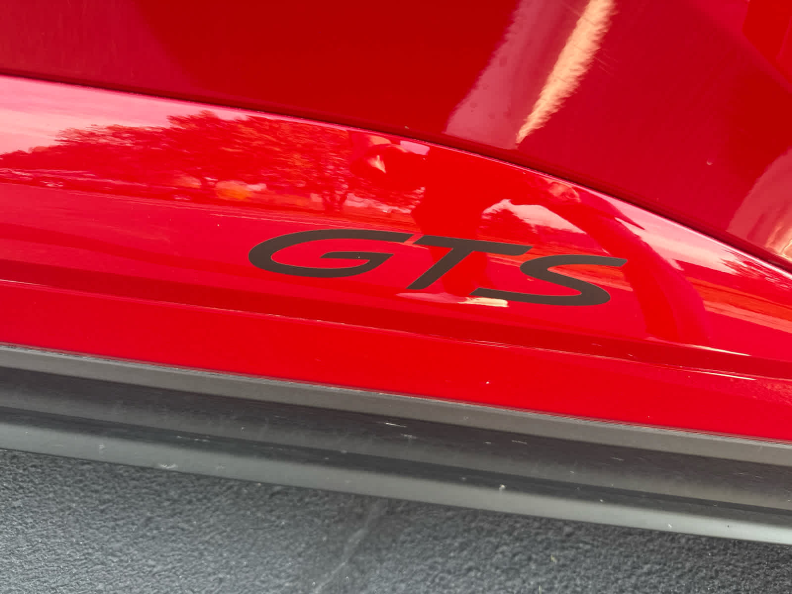 Used 2026 Porsche Macan GTS Electric AWD/4WD image 8