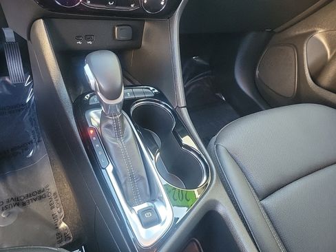 Used 2024 Buick Encore GX Sport Touring w/ Experience Buick Package image 22