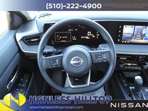 New 2026 Nissan Kicks SV image 15