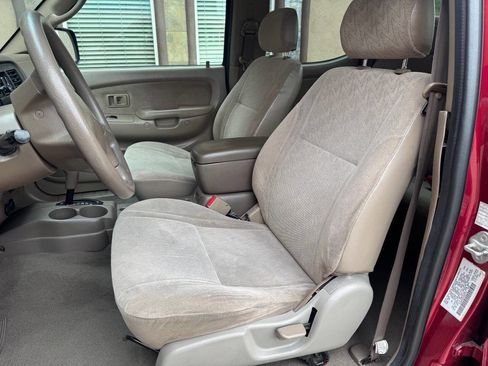 Used 2004 Toyota Tacoma PreRunner image 21