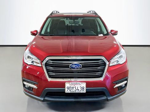 Used 2022 Subaru Ascent Limited w/ Technology Package image 2