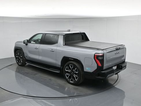 Used 2025 GMC Sierra EV Denali image 41