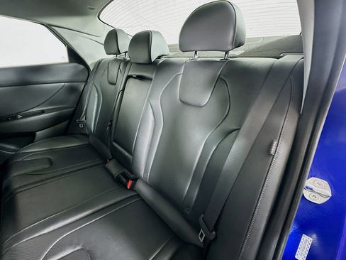 Used 2024 Hyundai Elantra Limited image 25