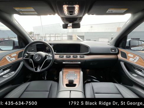 Certified 2025 Mercedes-Benz GLE 350 4MATIC image 9