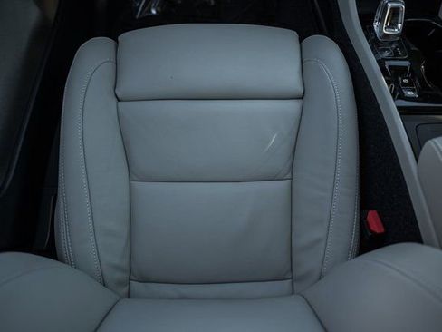 Used 2026 Volvo XC40 B5 Plus w/ Protection Package Premier AWD/4WD image 32