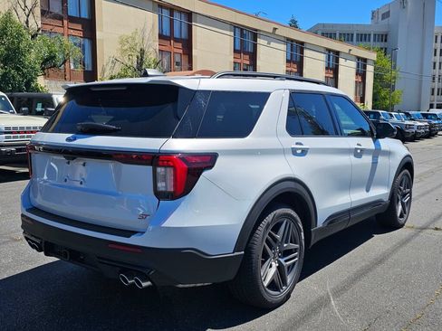 New 2026 Ford Explorer ST w/ Sun And Sound Package AWD/4WD image 6