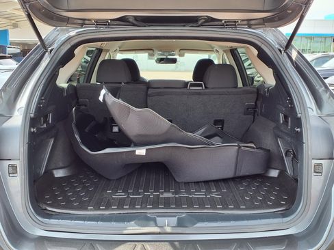 Used 2020 Subaru Outback Premium AWD/4WD image 10