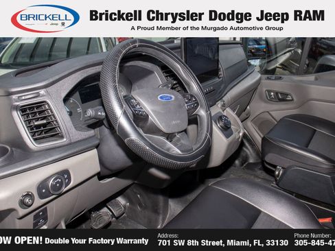 Used 2023 Ford E-Transit Medium Roof image 13