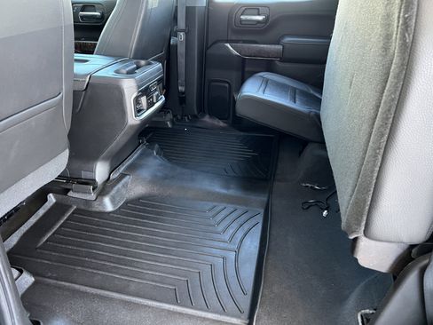 Used 2019 GMC Sierra 1500 Denali w/ Denali Ultimate Package AWD/4WD image 19