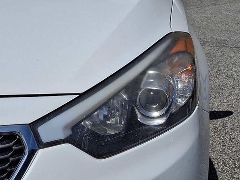 Used 2016 Kia Forte LX FWD image 9