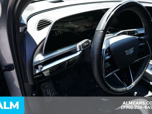 Used 2024 Cadillac Lyriq Luxury AWD/4WD image 39