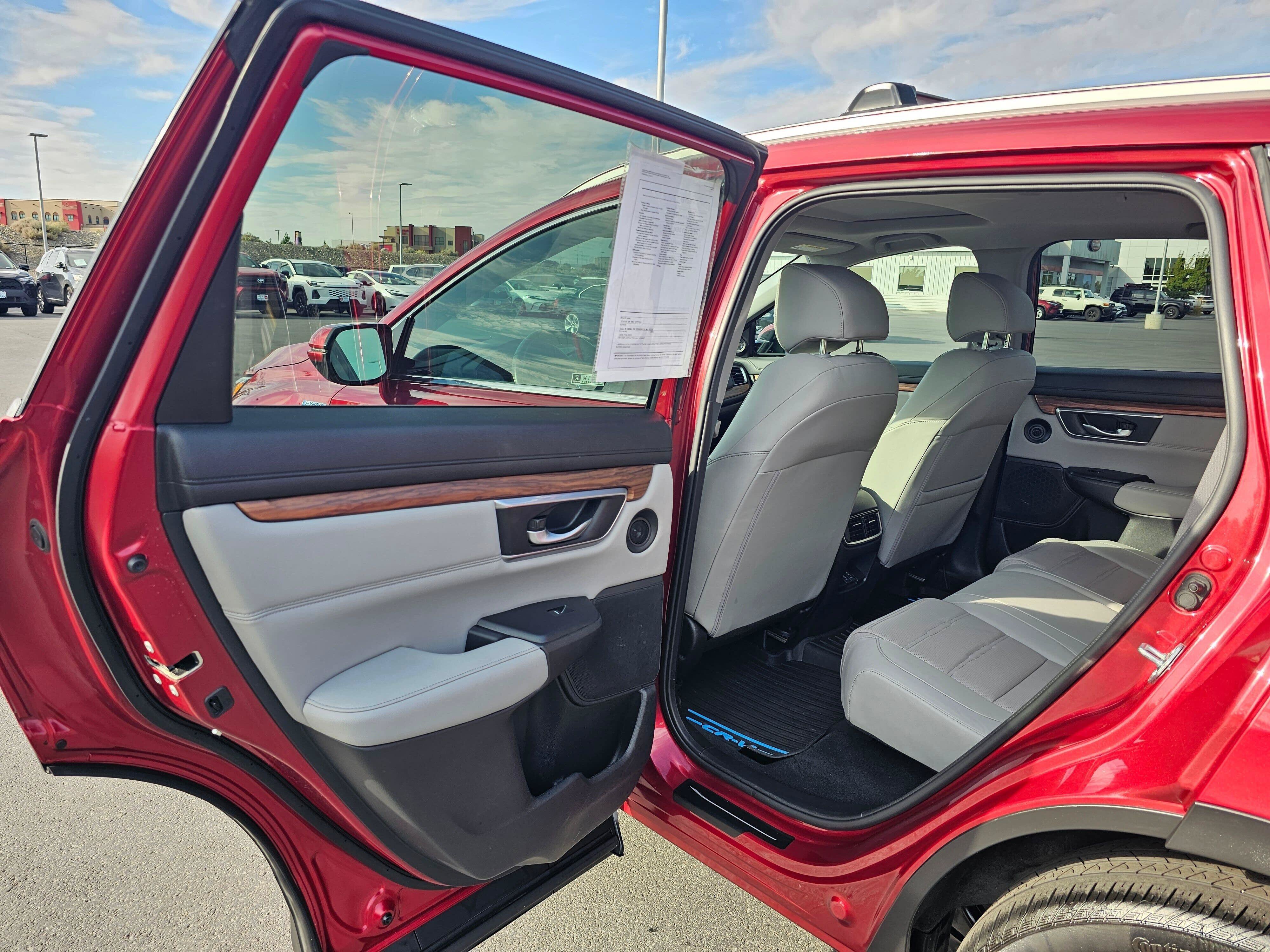 Used 2022 Honda CR-V Touring image 16