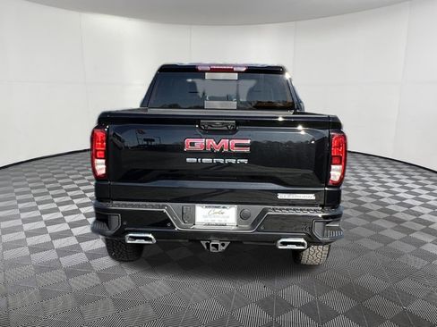 Used 2025 GMC Sierra 1500 Elevation w/ Elevation Premium Package image 5