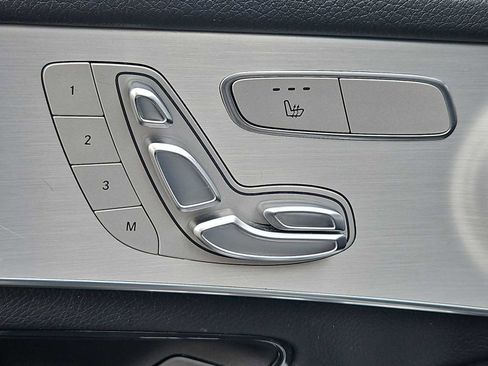 Used 2019 Mercedes-Benz GLC 350e GLC 350e image 17