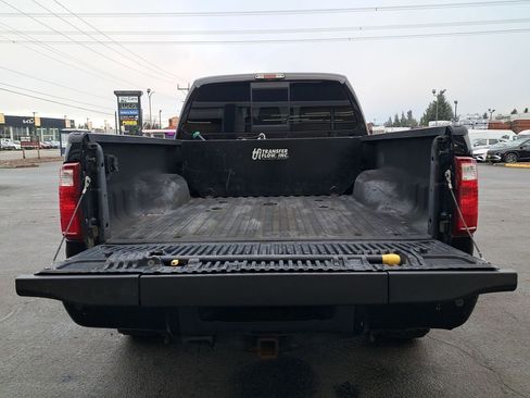 Used 2016 Ford F350 Platinum w/ Platinum Package image 28