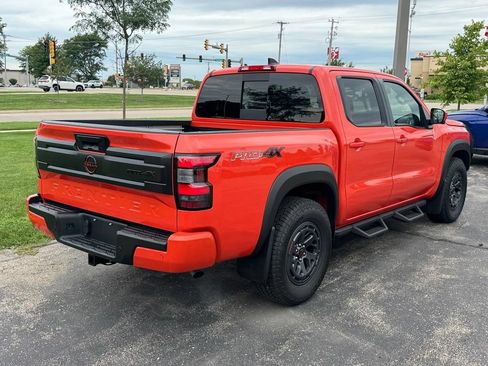 Used 2025 Nissan Frontier PRO-4X w/ Pro Convenience Package AWD/4WD image 5