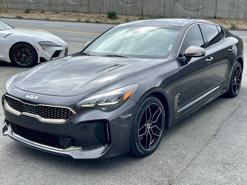 Used 2022 Kia Stinger GT-Line w/ Sun & Sound Package image 9