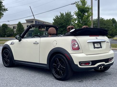 Used 2015 MINI Cooper S FWD image 11