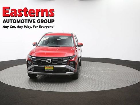 Used 2025 Hyundai Tucson SEL AWD/4WD image 54