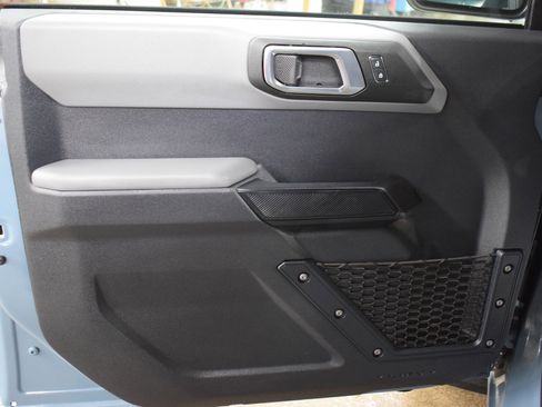 Used 2021 Ford Bronco Big Bend image 9