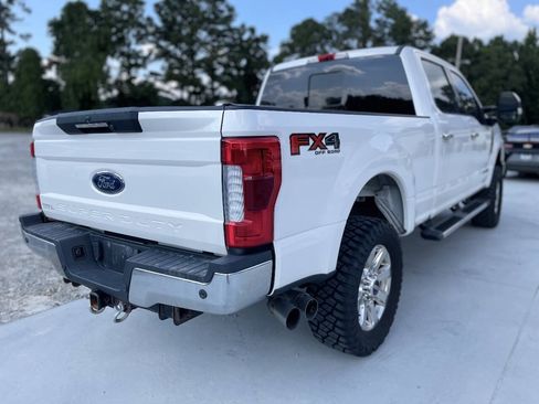 Used 2017 Ford F250 Lariat w/ Lariat Ultimate Package AWD/4WD image 8