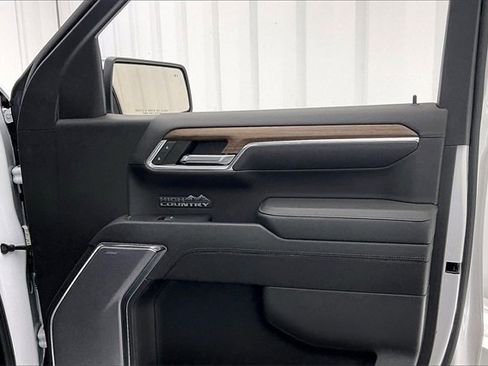 Used 2023 Chevrolet Silverado 1500 High Country w/ High Country Premium Package image 22