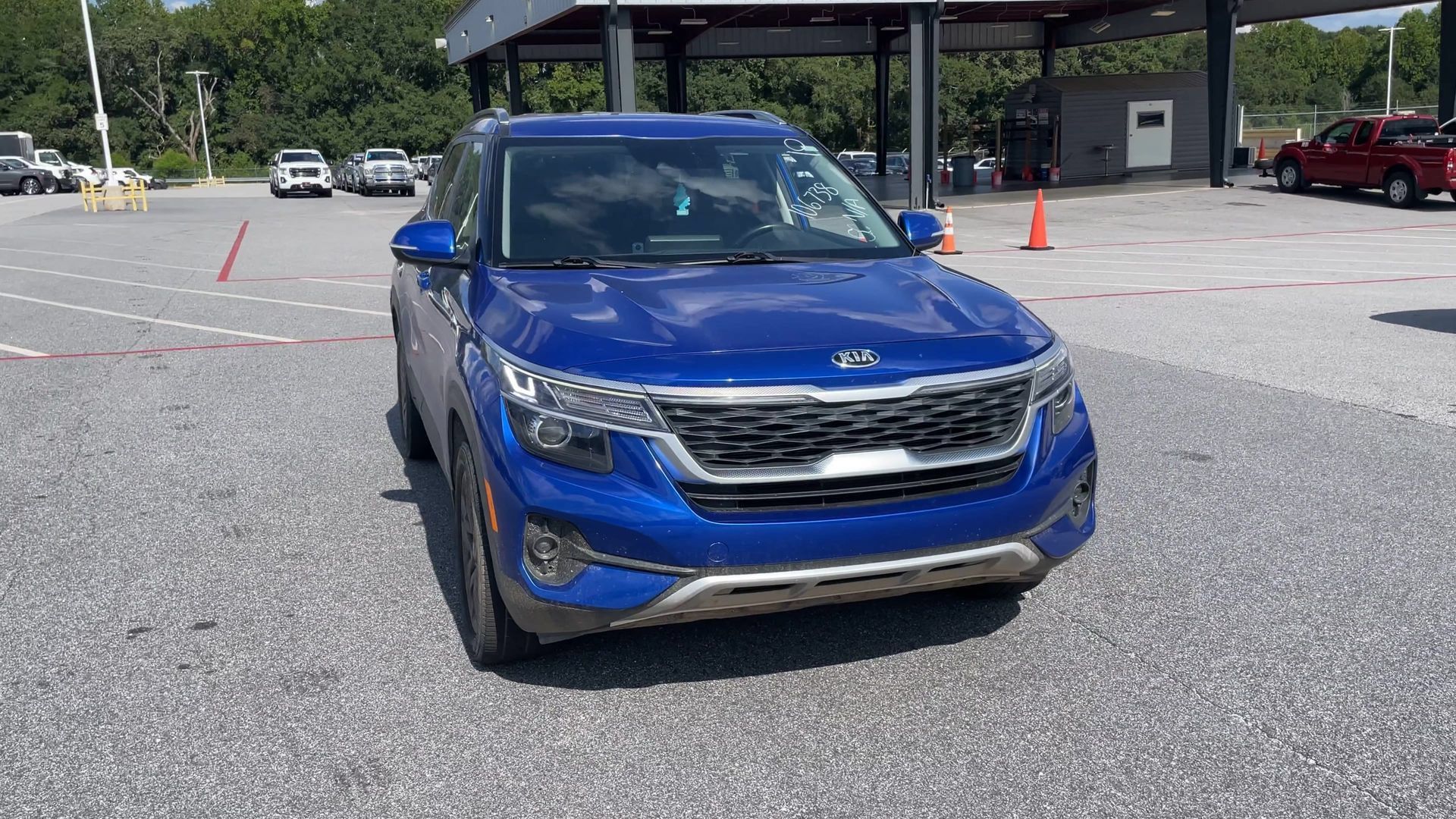 Used 2021 Kia Seltos S FWD image 2