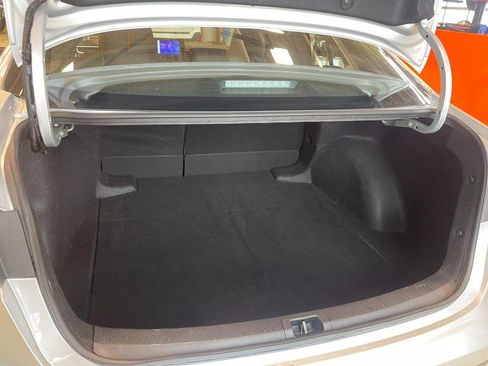 Used 2024 Toyota Corolla LE image 10