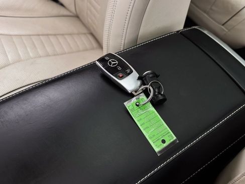 Used 2018 Mercedes-Benz S 560 4MATIC Sedan image 26