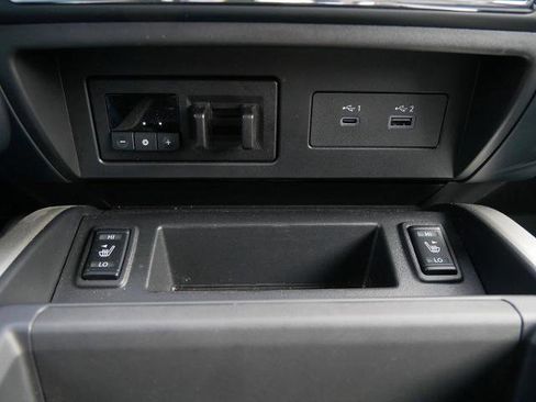 Certified 2024 Nissan Titan SV w/ SV Convenience Package image 22