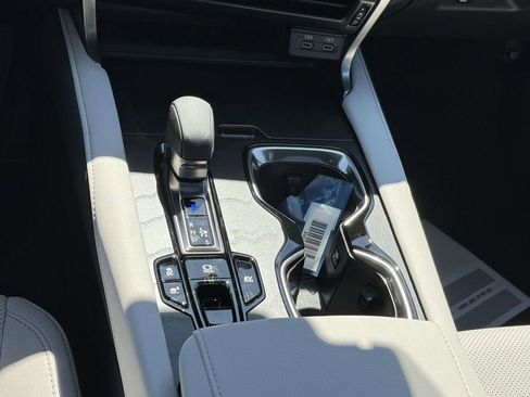 New 2026 Lexus RX 350h AWD/4WD image 15