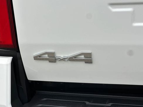 Used 2025 Toyota Tacoma SR5 image 30