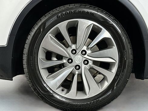 Used 2018 Buick Encore Preferred FWD image 11