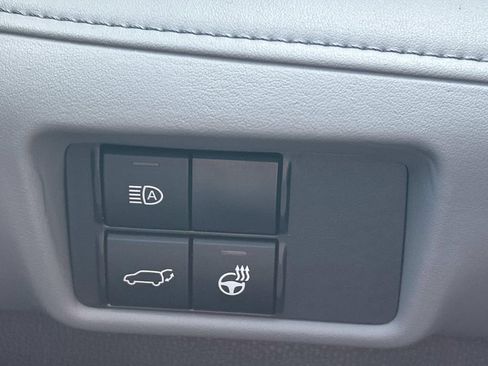 Used 2020 Toyota Highlander Limited AWD/4WD image 31